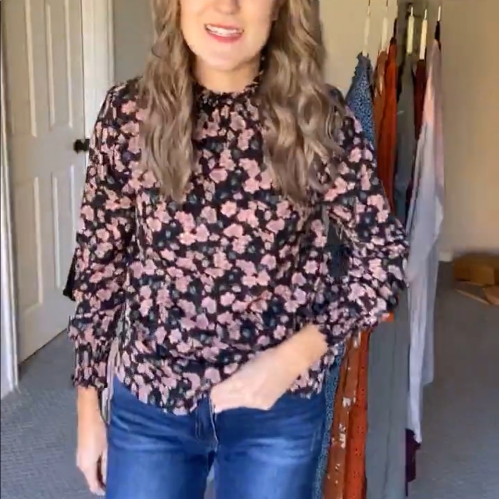 Smocked neck floral long sleeve top - Picture 12 of 15